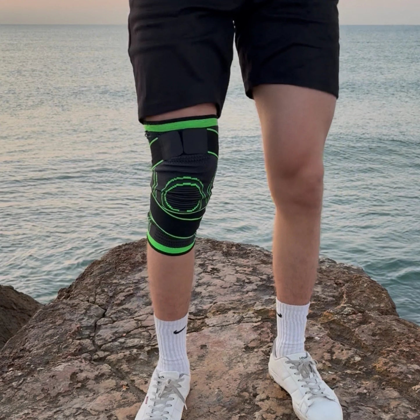 🦵 Utendørs Knebeskyttere med Ankelstropp – Komfort & Sikkerhet
