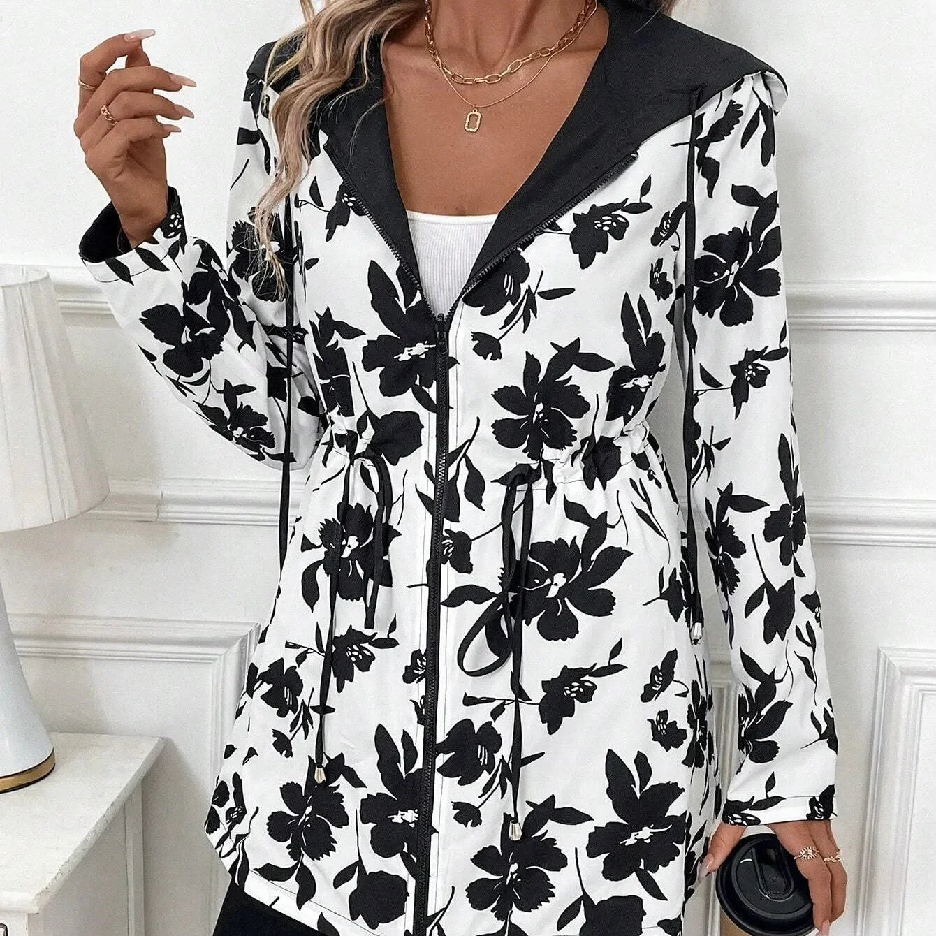 🥻 Damejakke med hette & toveis glidelås