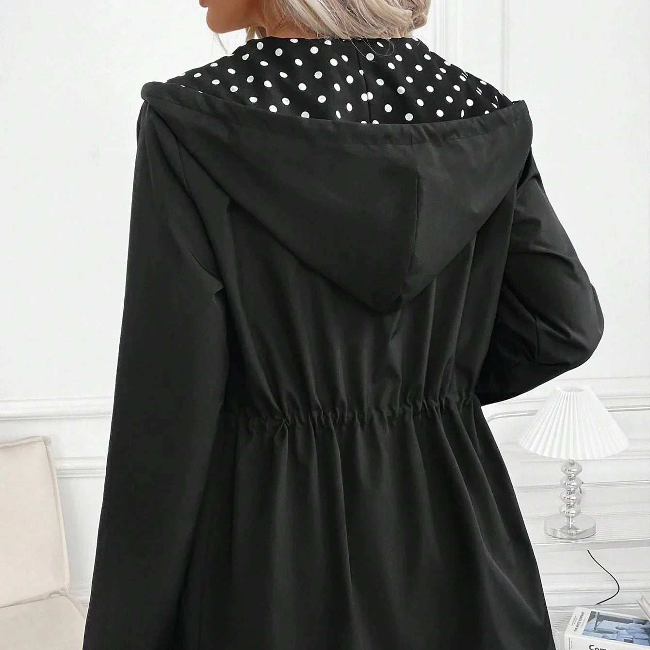 🥻 Damejakke med hette & toveis glidelås